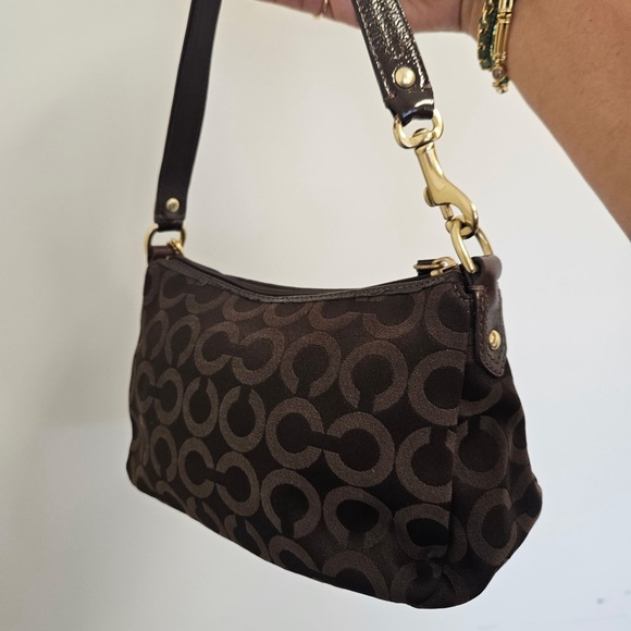 Y2K Coach Brown Leather Shoulder Bag with Gold Hardware - Picture 2 of 7